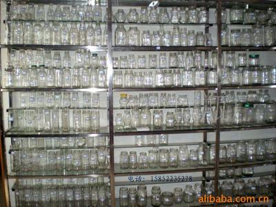 徐州瑞泰玻璃瓶厂 专业供应酒瓶玻璃瓶，兼营电子元器件与技术服务